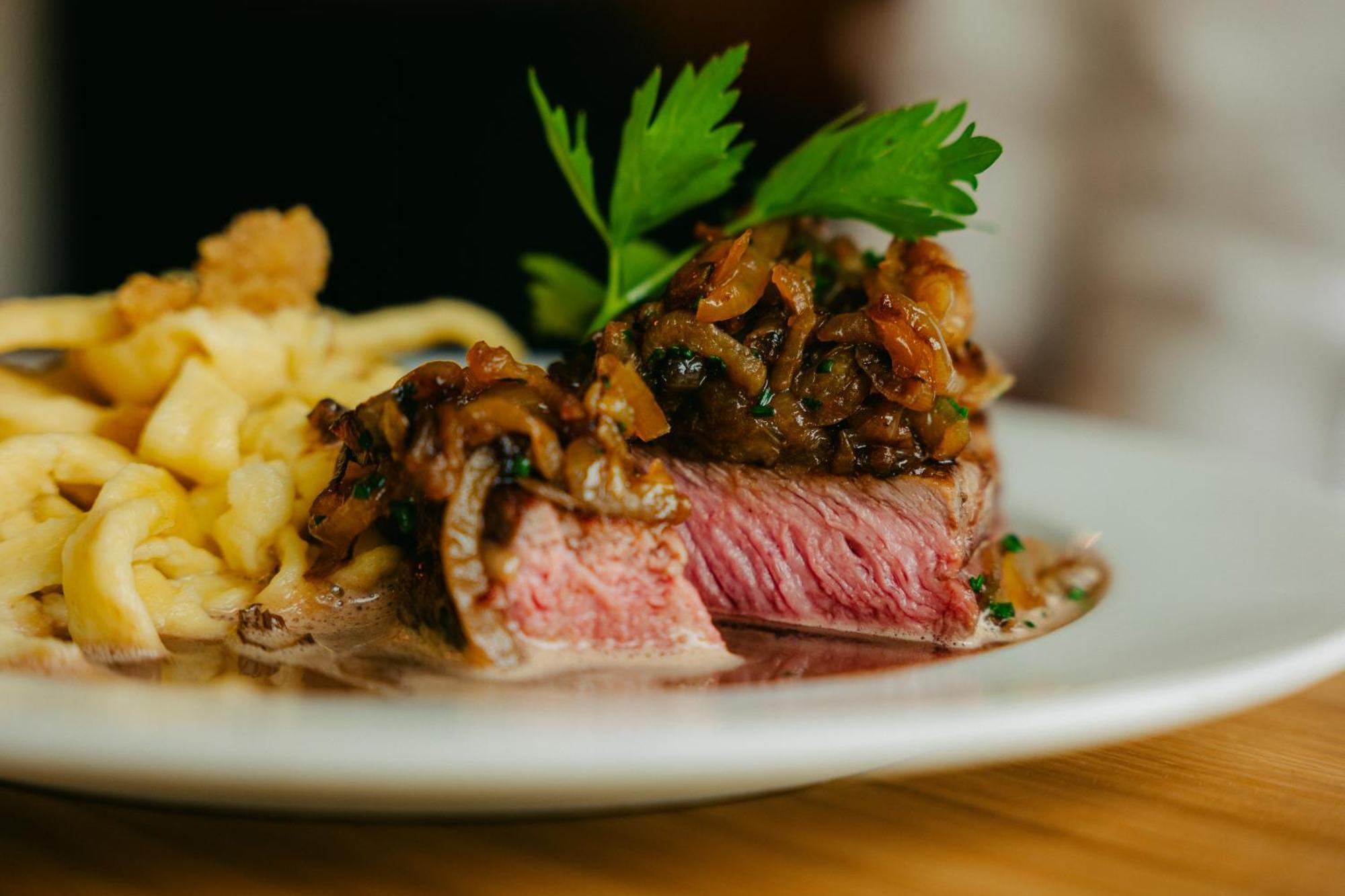 Hotel Restaurant Krone Sulzbach am Kocher エクステリア 写真